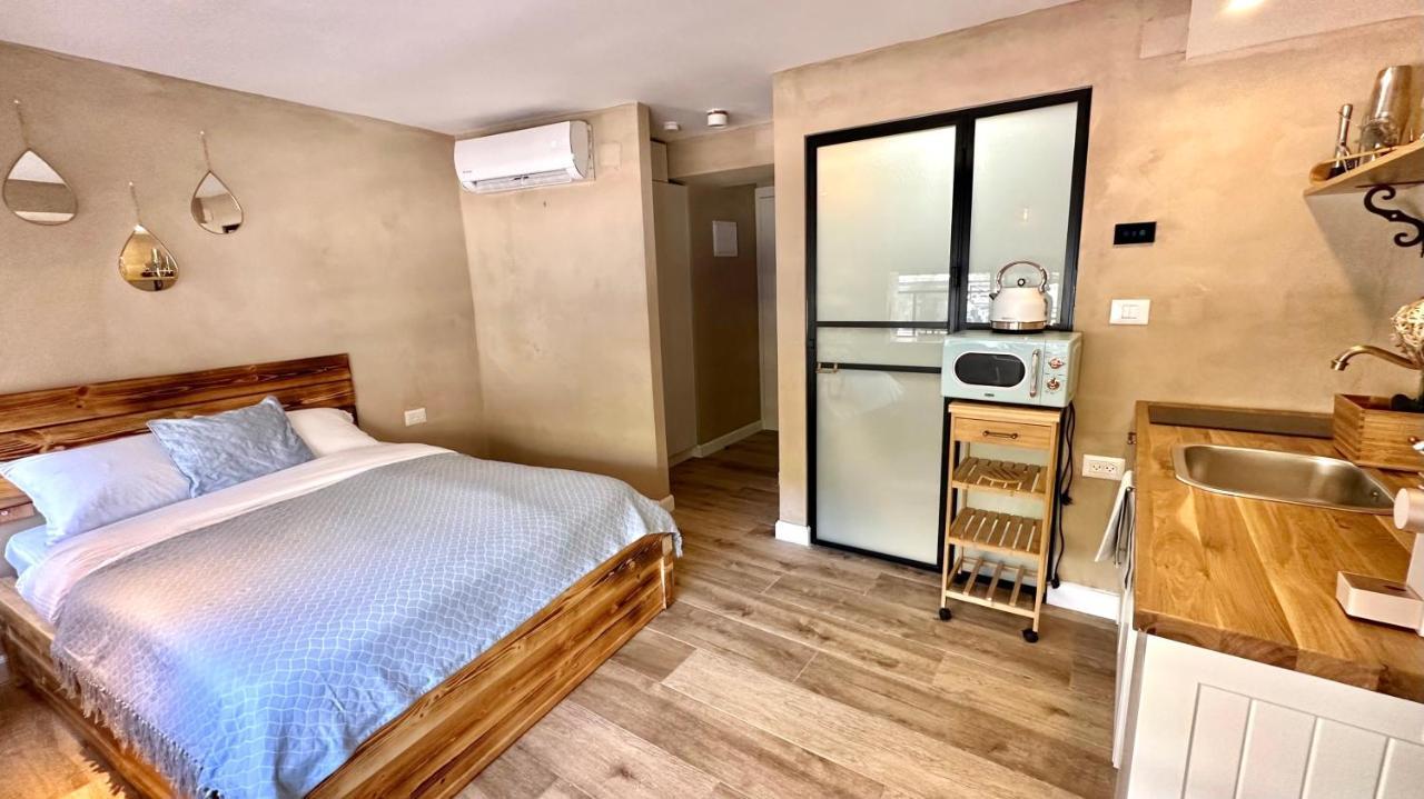 Boutique Apartment In Heart Of Haifa Exterior photo